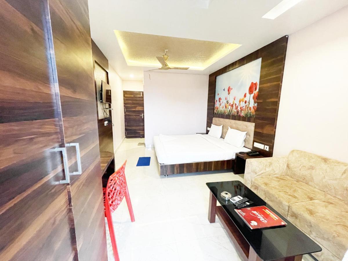 Shree Ganesh Hotel Puri Luaran gambar